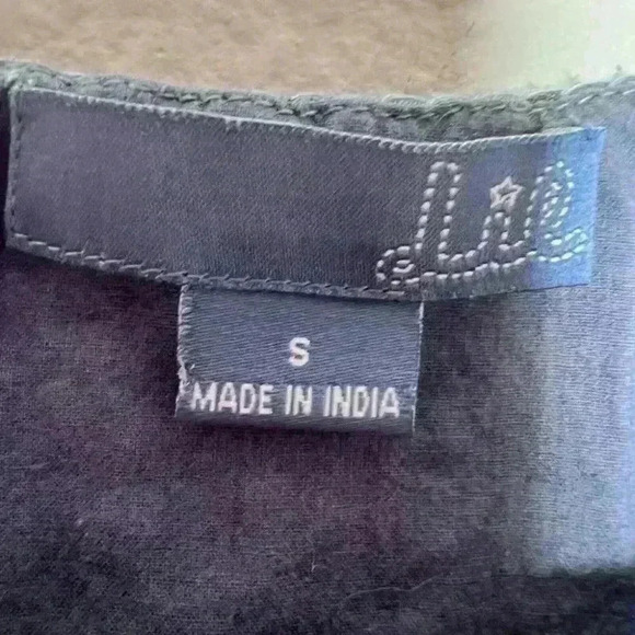 Lil Dress Womens Size Small Blue Chambray Embroidered Short Sleeve - Picture 6 of 8